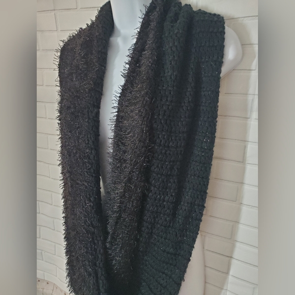 Eyeful Black Knitted Fuzzy Infinity Scarf - Picture 3 of 7